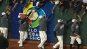 Giants take victory lap