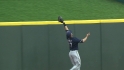 Gomez's tough catch