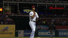 With little help, Yu's effort spoiled in playoff debut