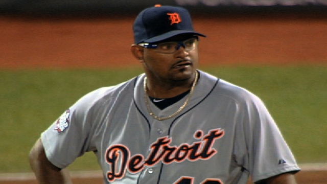 Valverde throws 'pen sessions for scouts in D.R.