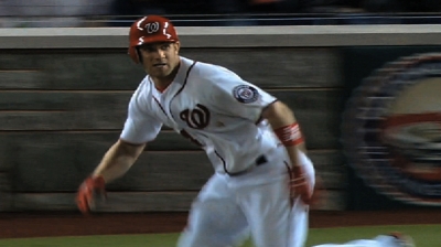 Harper wins close NL Rookie of the Year race