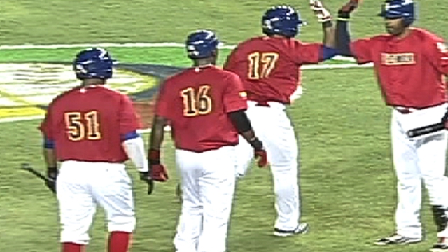Renteria helps Colombia rout Nicaragua