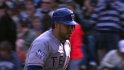 Soto re-signs with Rangers