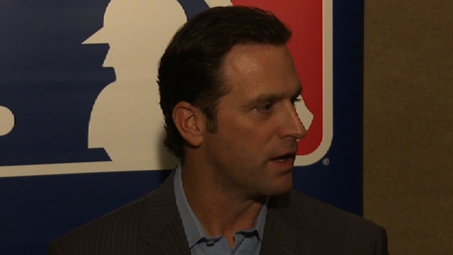 Learning on the job, equable Matheny a hit in St. Louis