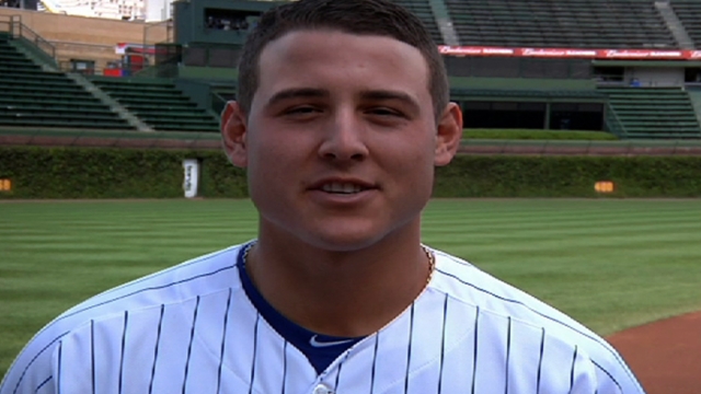 Cubs, wives to walk runway in fight against ALS