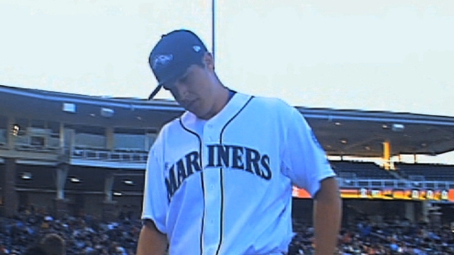 Inbox: Will Seattle seek southpaw for starting staff?