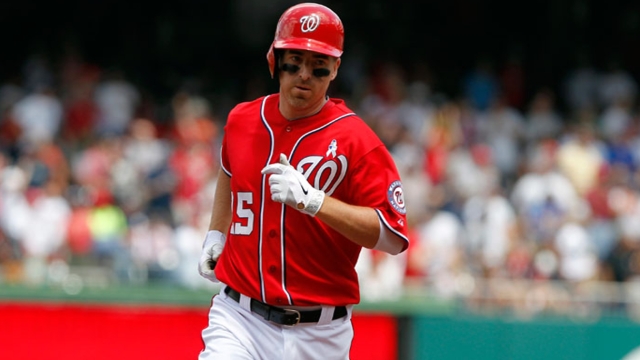 Nationals re-sign LaRoche to two-year contract