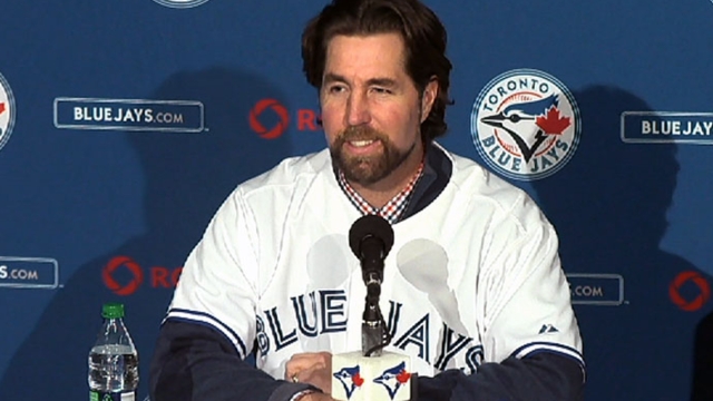Blue Jays happy Dickey's long road led to Toronto