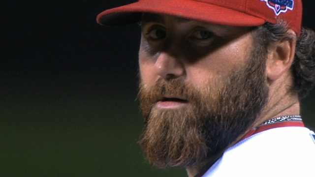 Motte, Cardinals reach two-year agreement