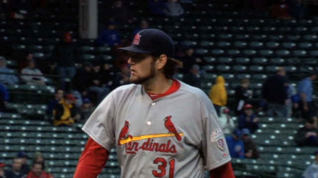 Lynn falters, Cardinals' bats quiet vs. Twins