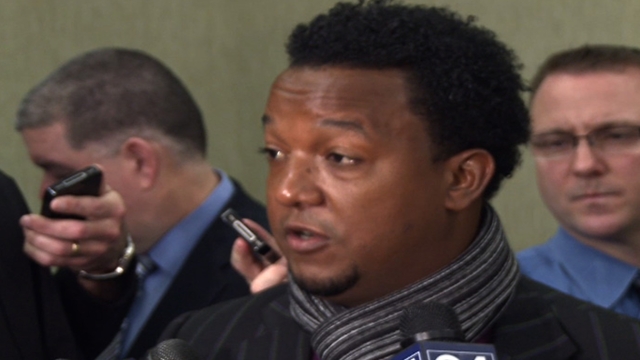 Pedro joins Red Sox as special assistant