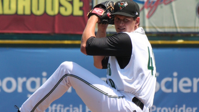 Giants prospects Crick, Brown on Top 100 list