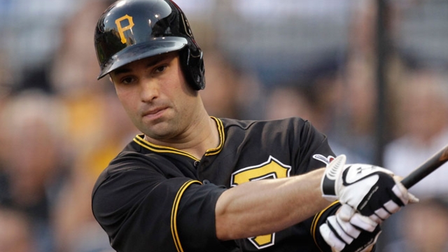 Bucs avoid arbitration with Walker, McDonald