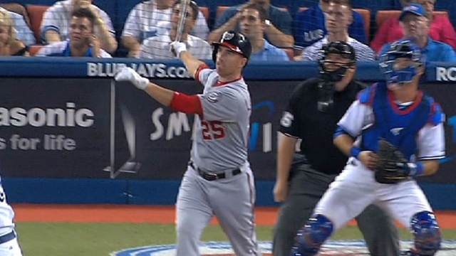 Nationals, LaRoche glad to be together again