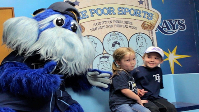 Rays fans flock to Tropicana Field for Fan Fest