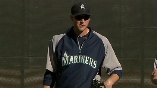 Mariners must wait and see in competitive AL West