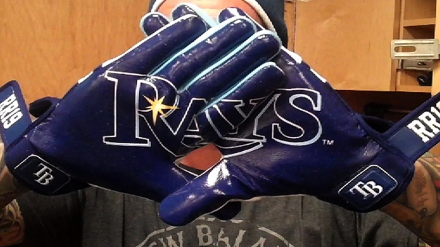Roberts centered on making contact up the middle