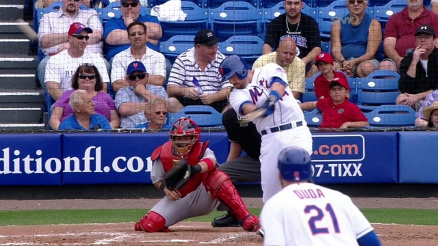 Catchers Buck, Recker homer in tilt vs. Cardinals