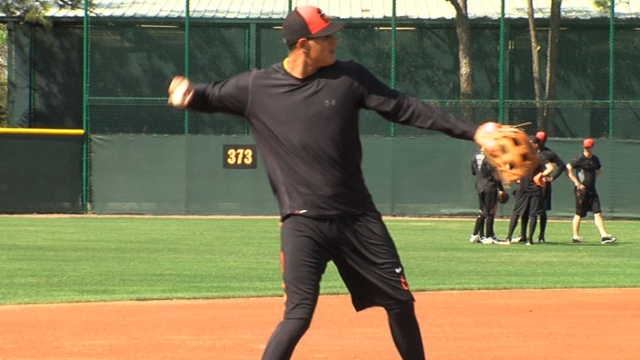 Jurrjens struggles with command in O's first loss