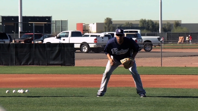 Padres option Layne, Blanks to round out roster