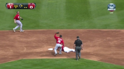 Mesoraco continues strong push for backup role