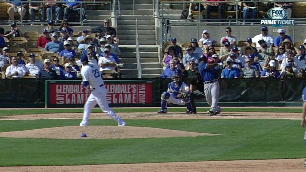 Beltre's homer marks five-run fifth as Texas ties