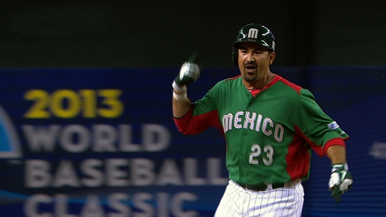 Yo, Adrian: Team Mexico KOs U.S. behind duo