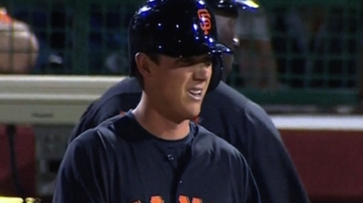 Giants add '10 top pick Brown to 40-man roster