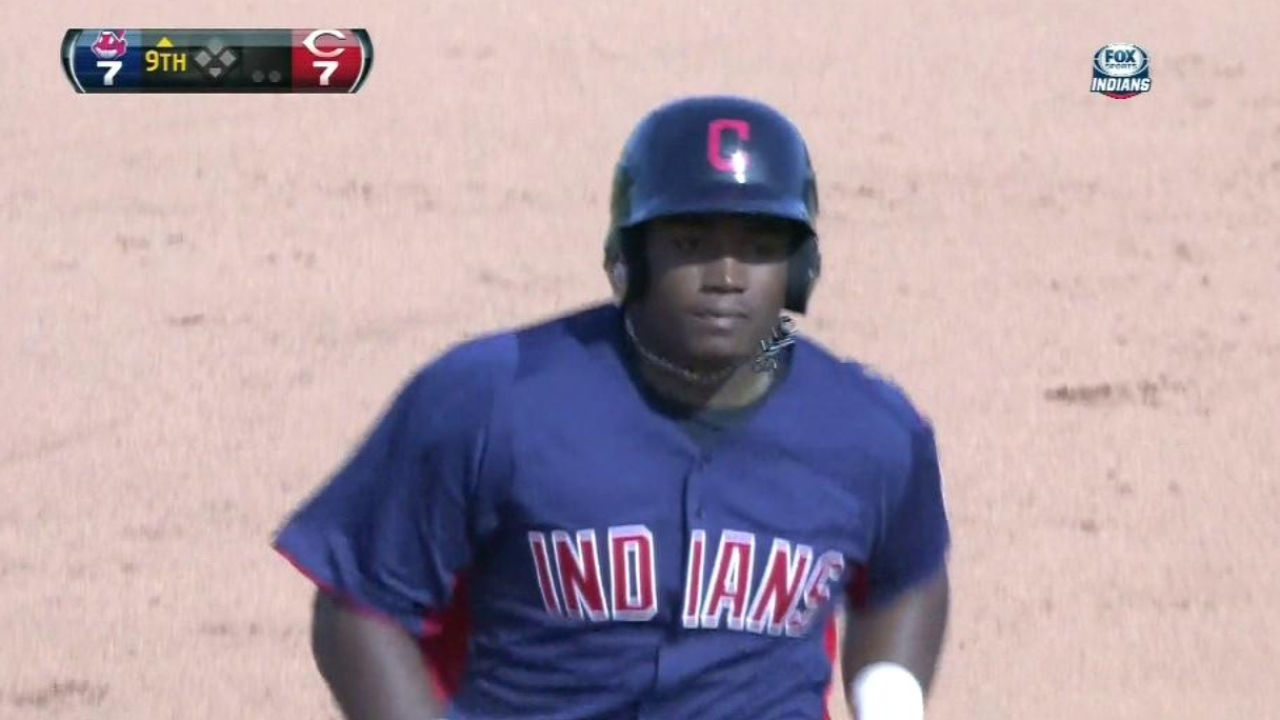 Tribe's ninth-inning rally forces tie with Reds