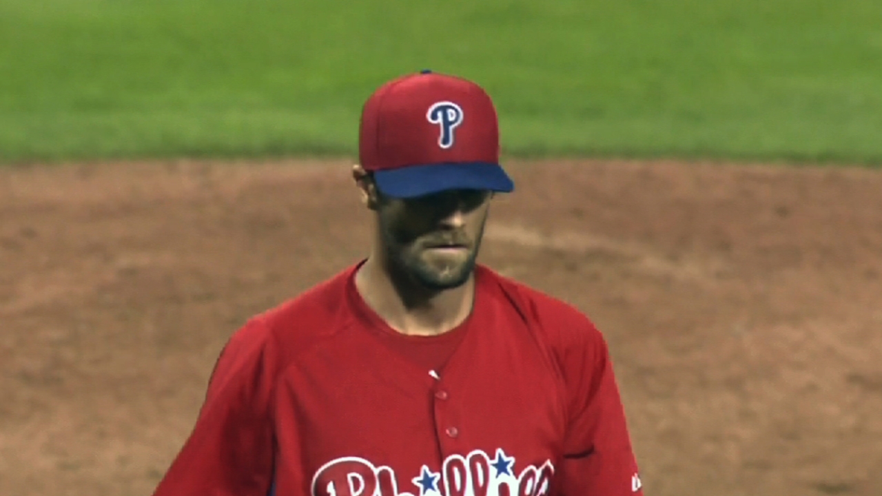 Hamels gears up for opener with strong outing