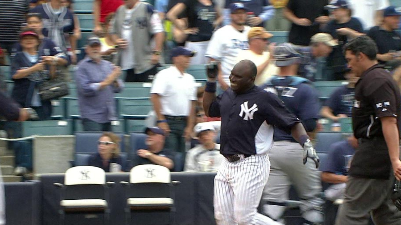 Youk's two homers, Mustelier's walk-off lift Yanks