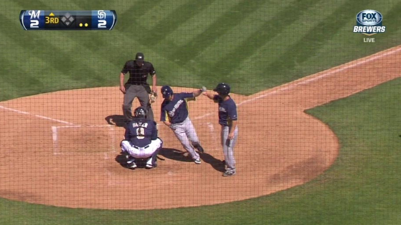Brewers' Murphy cracks second spring homer