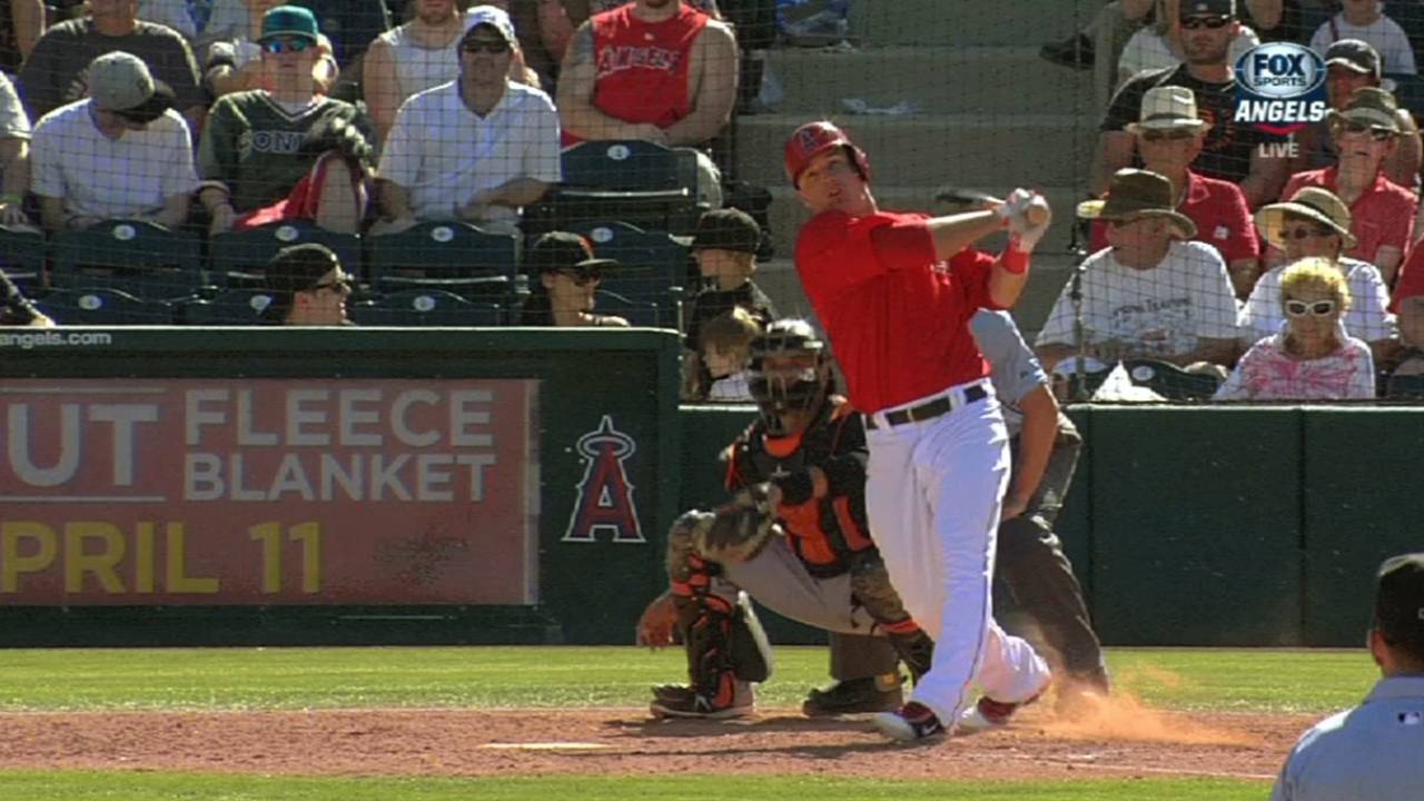 Vargas recovers nicely in outing vs. Giants
