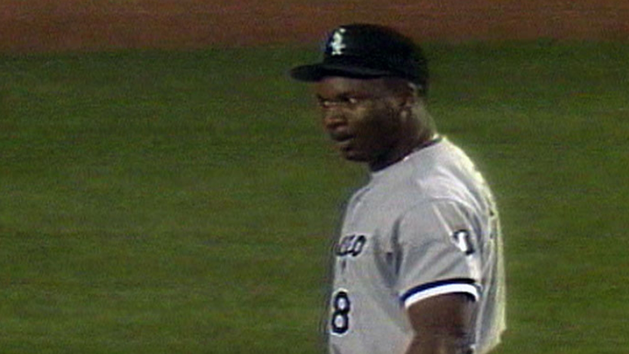 Bo Jackson to throw out first pitch for White Sox