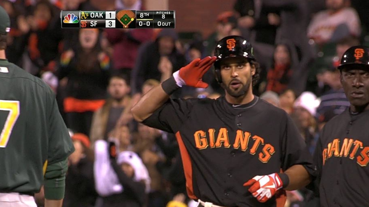 Zito outduels Griffin as Giants top A's
