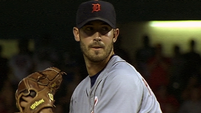 In fifth-starter battle, Porcello takes first step
