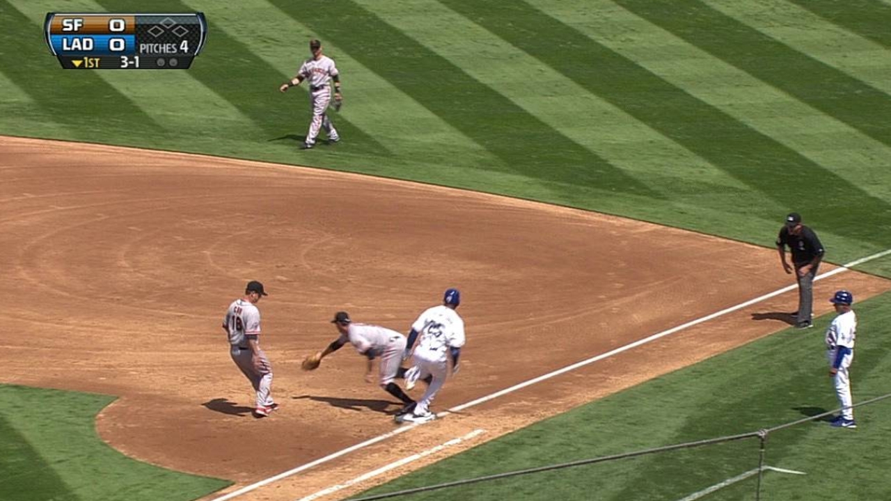 Cautious Dodgers rest Crawford in second game