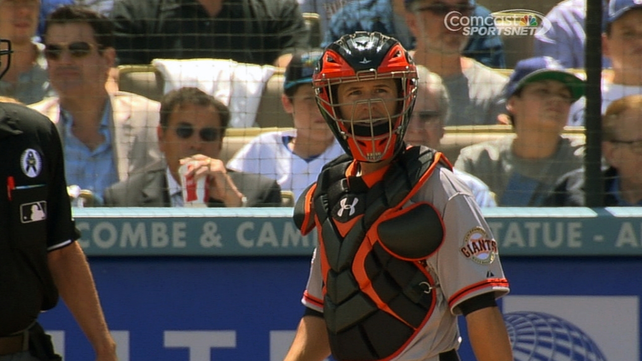 Giants in no hurry to play Posey more at first