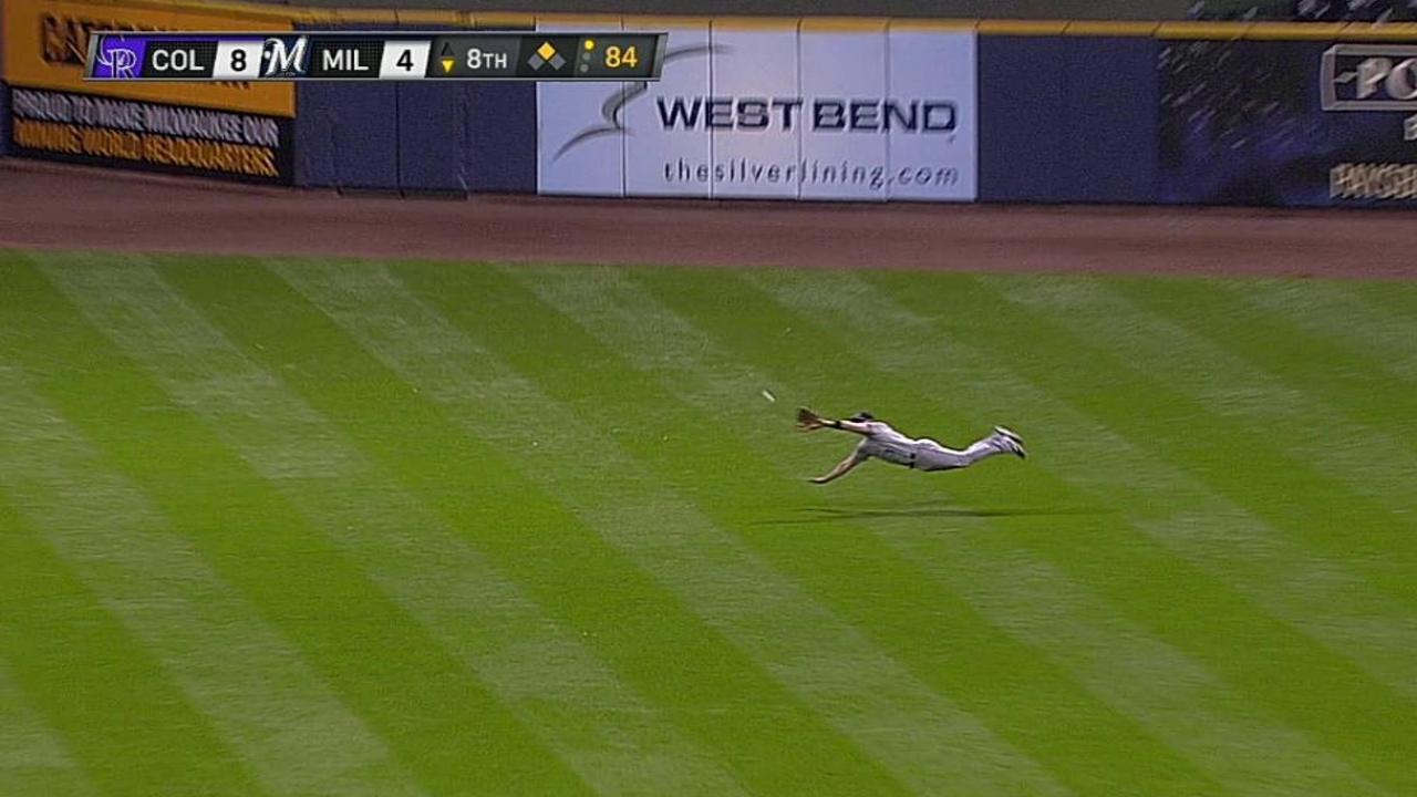 Cuddyer enjoys strategizing in right field