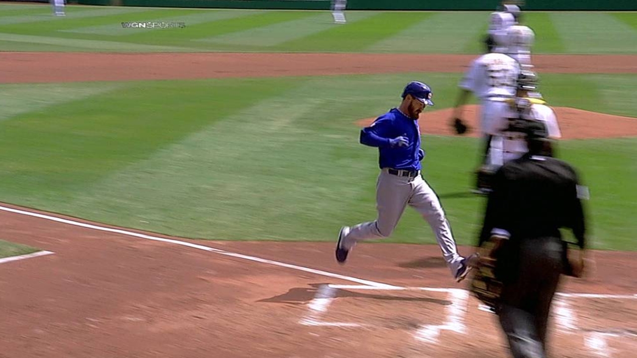 Castro plays in consecutive game No. 200