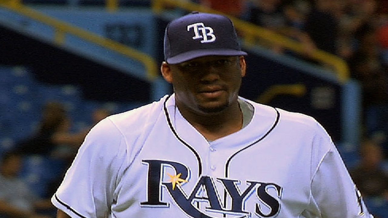 Hernandez's Rays debut spoiled by streaking Davis