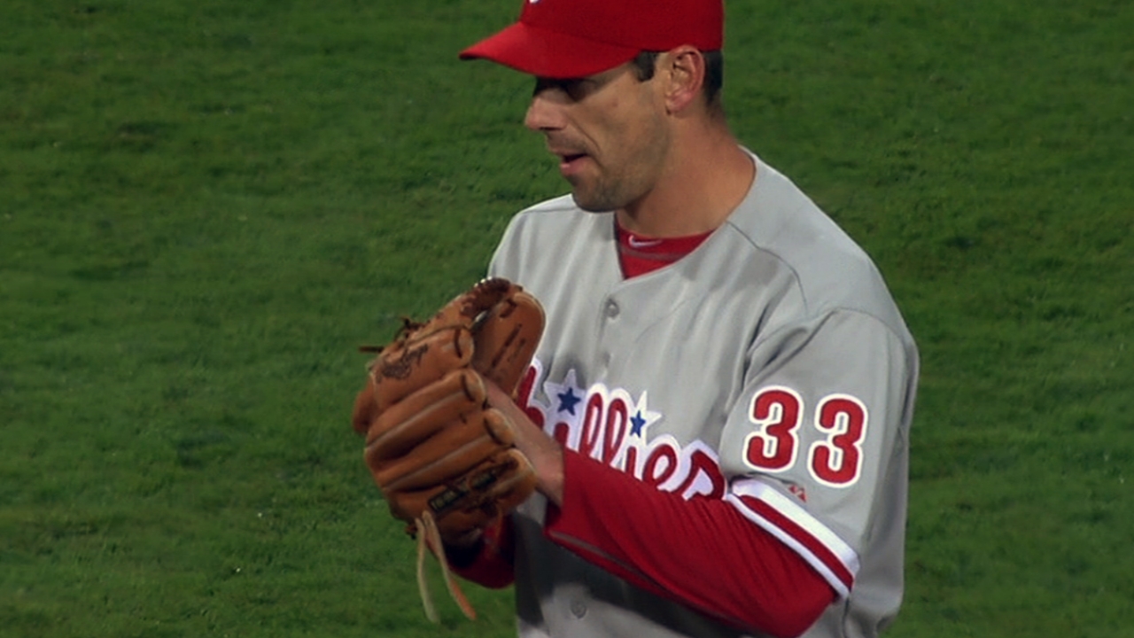 Cliff Lee blanquea a los Bravos y gana Filadelfia
