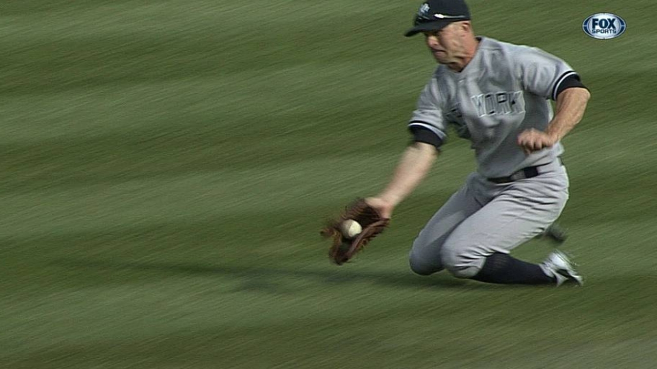 Yankees can't rally for Hughes, ineffective 'pen
