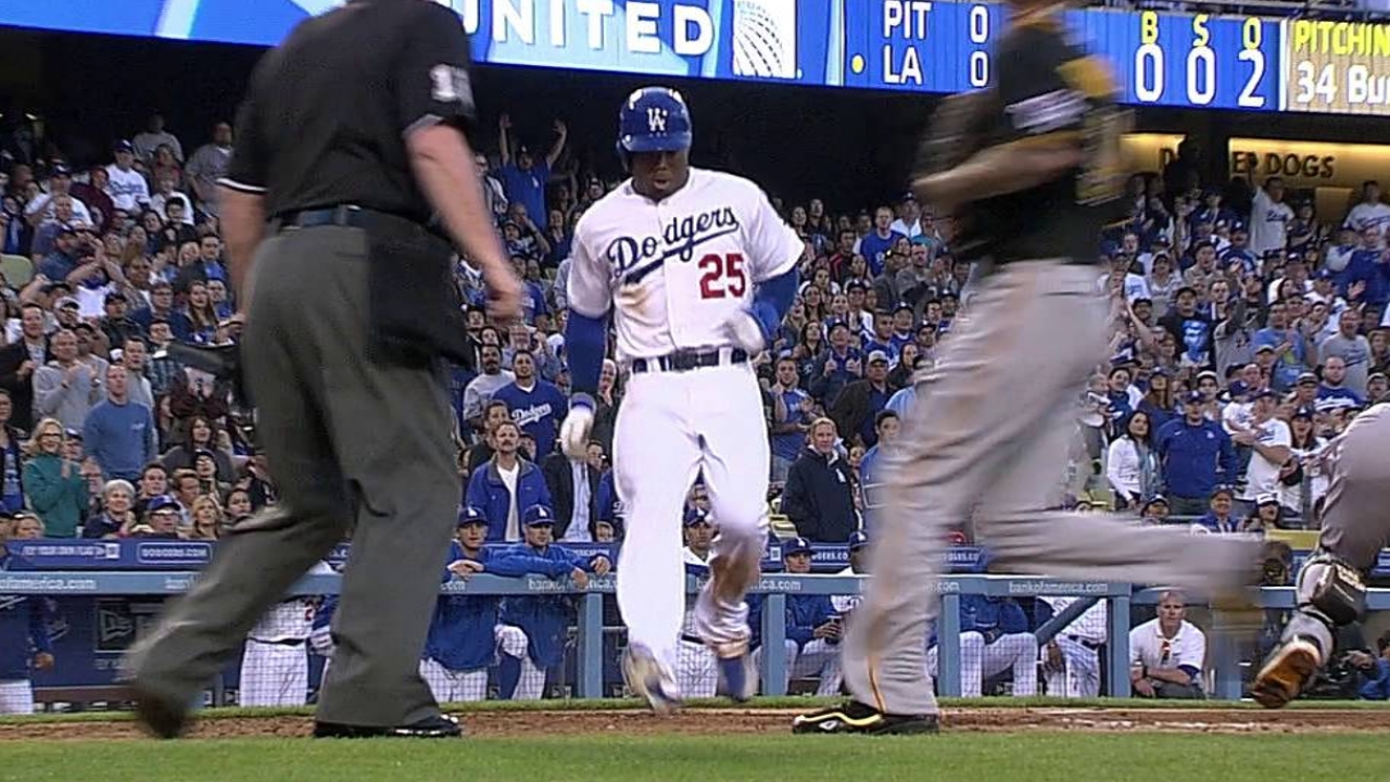 Kershaw permite 2 hits en victoria con Dodgers