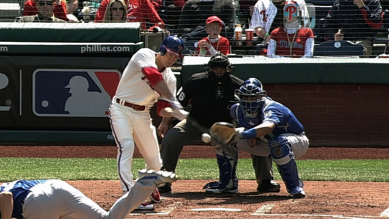 Phillies can't hang on to lead after four-run inning