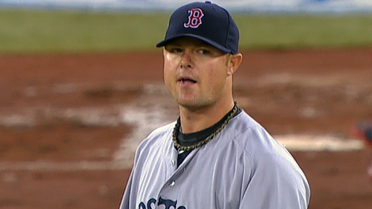 Lester adds seven shutout frames to hot start