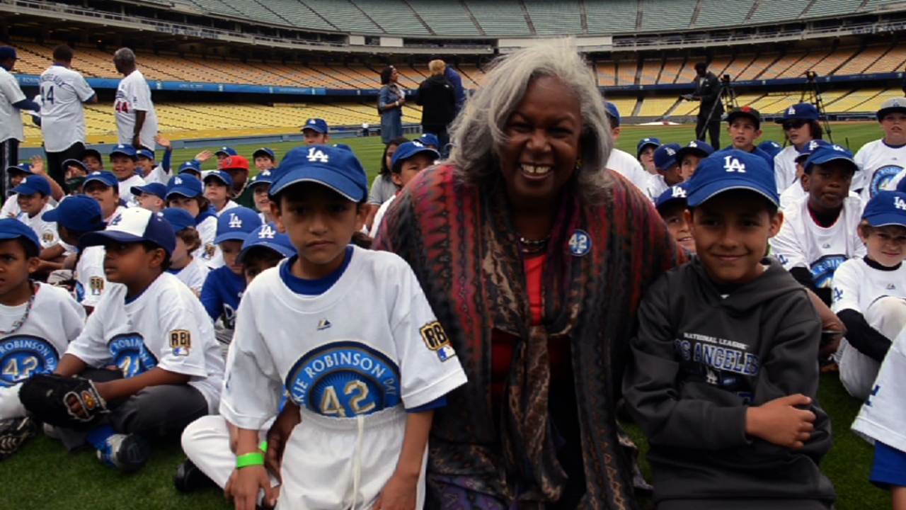 RBI youth share big league dreams at Dodger Stadium