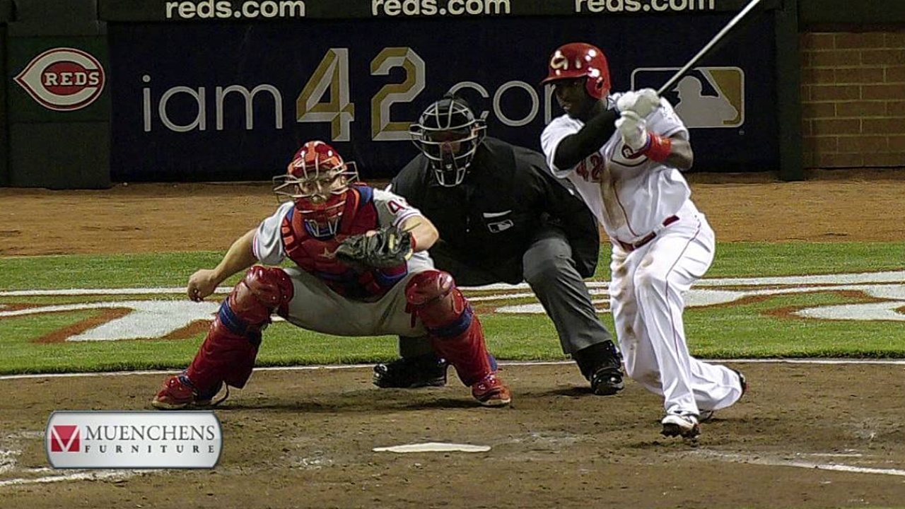 Rojos rompieron su mala racha con triunfo ante Filis