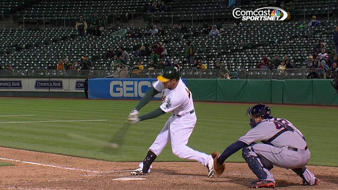 Moss back in lineup Friday after paternity leave