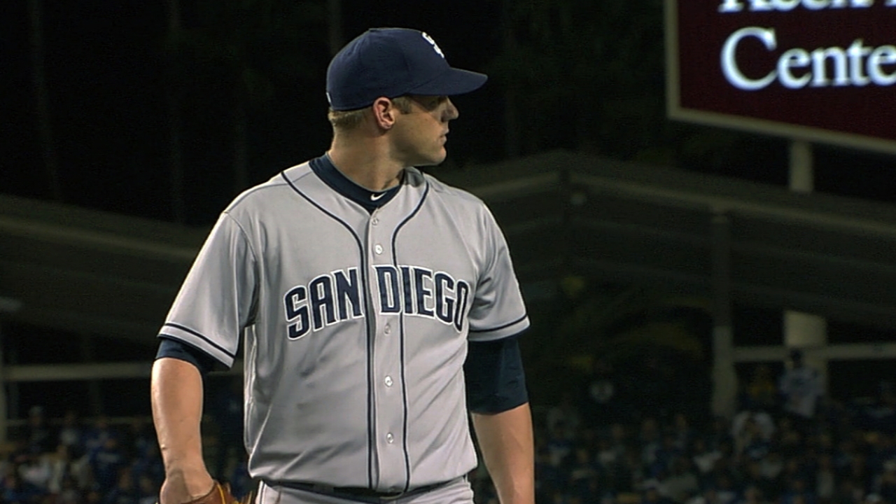 Stults a two-way threat in win over Dodgers